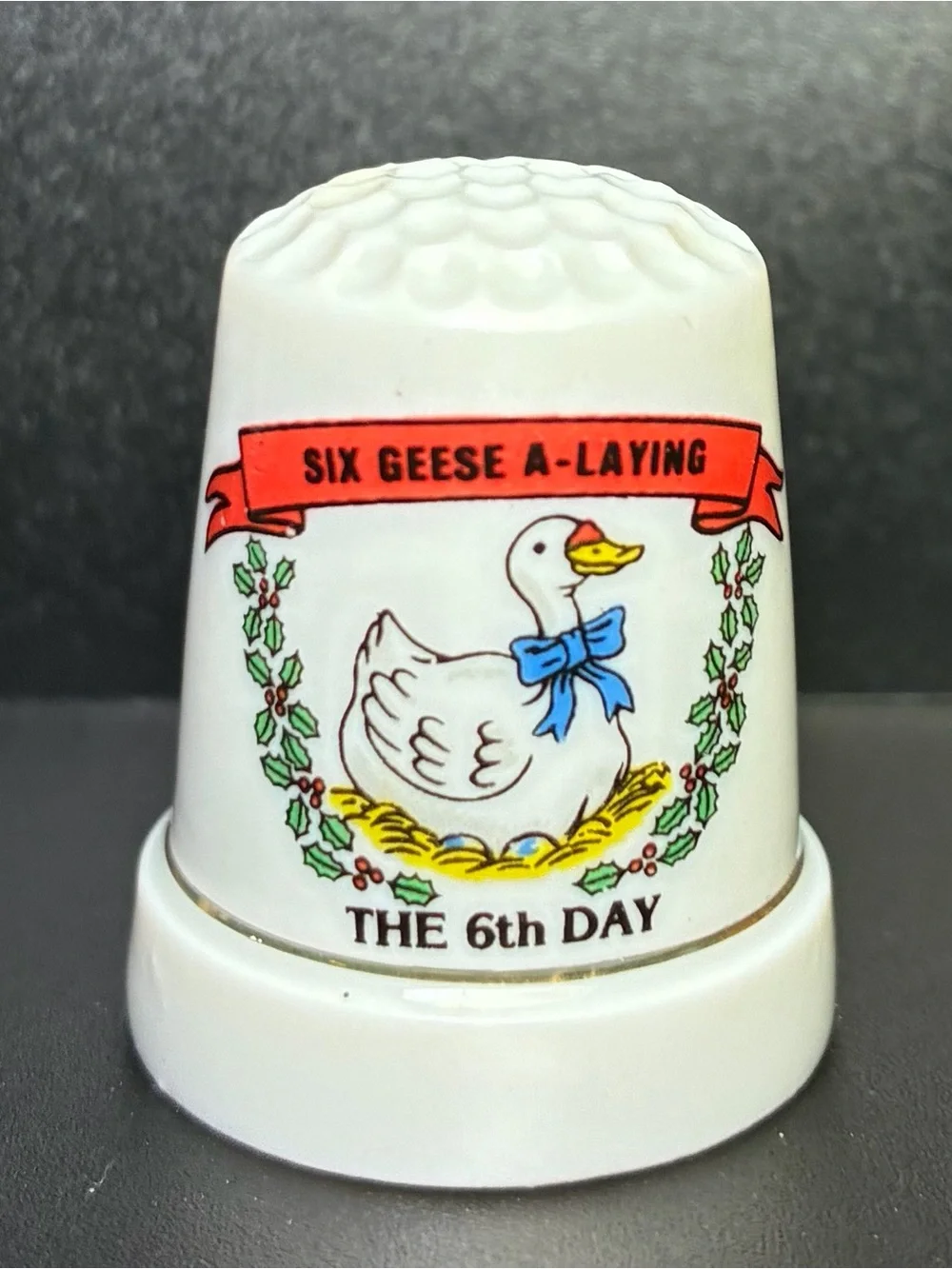 12 days of Christmas lot - 10 thimbles